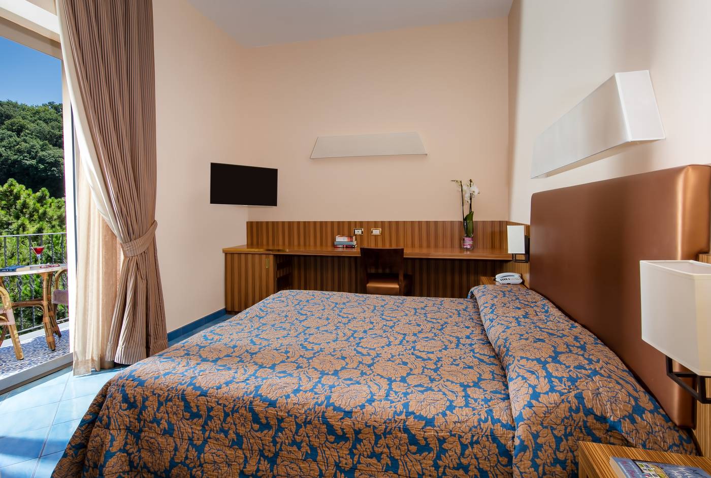 Grand-Hotel-Due-Golfi-Room-20