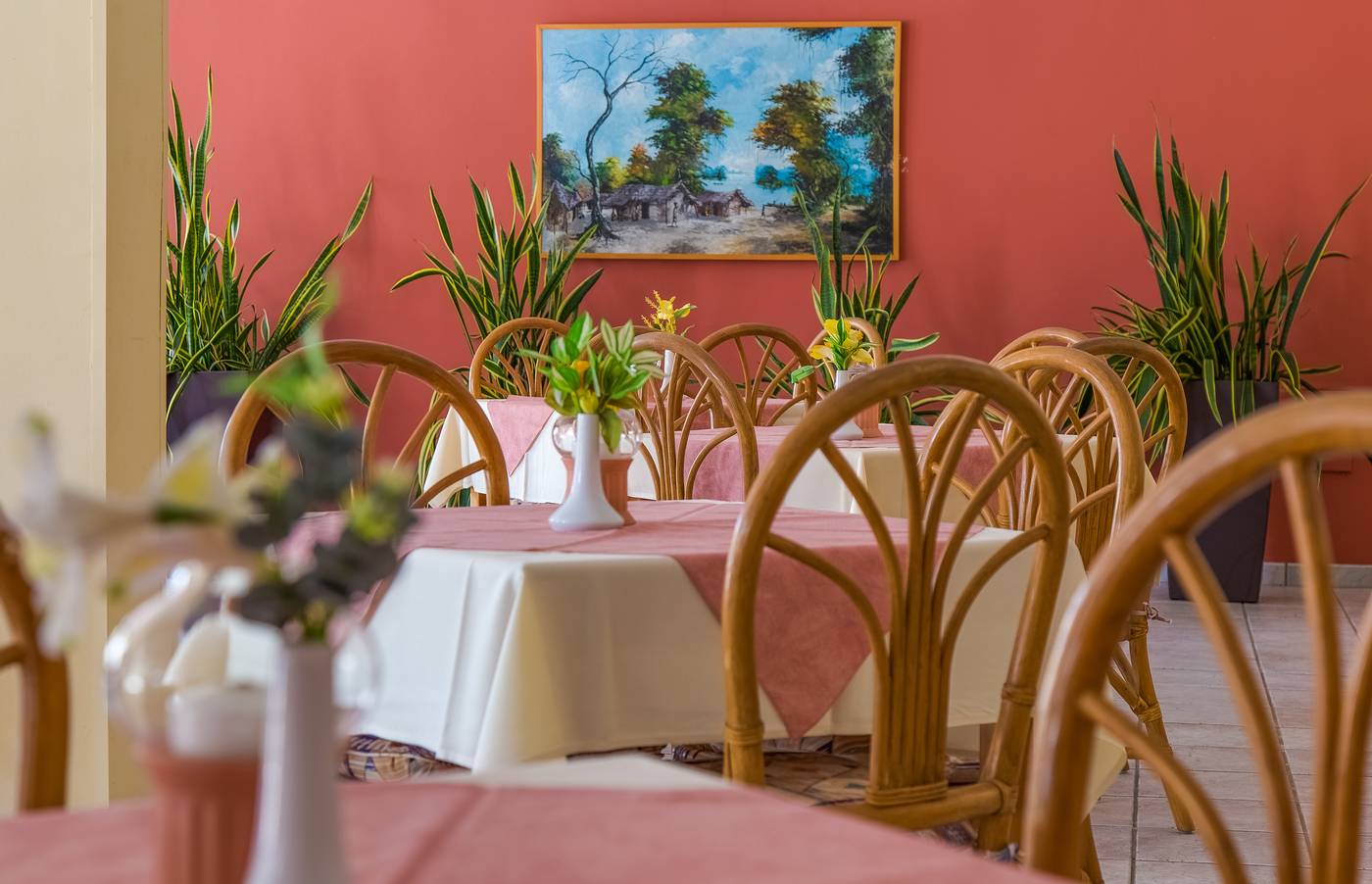 Green-Bungalows-Hotel-Apartments-Restaurant-36