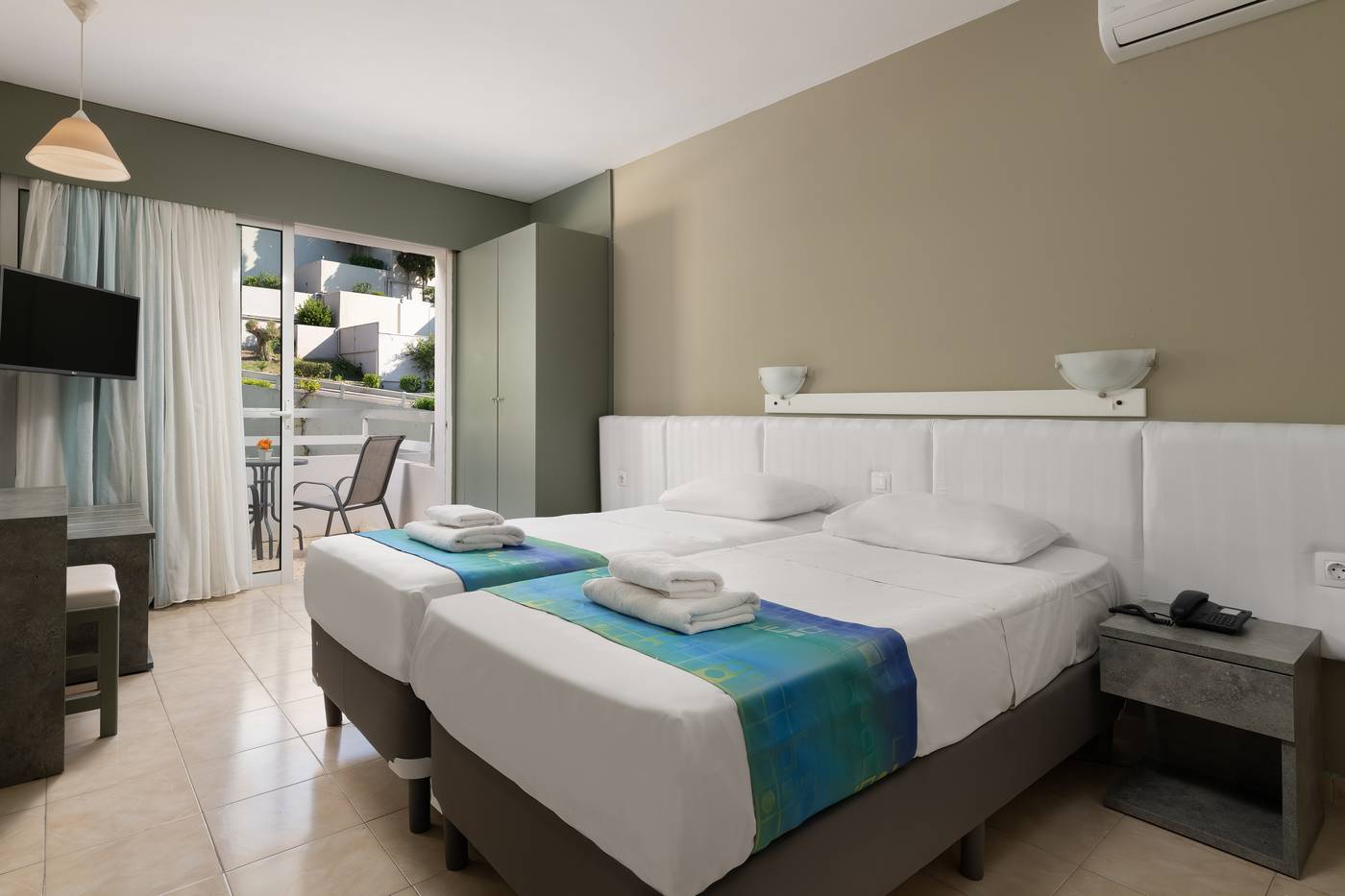 Lito-Hotel-Room-15