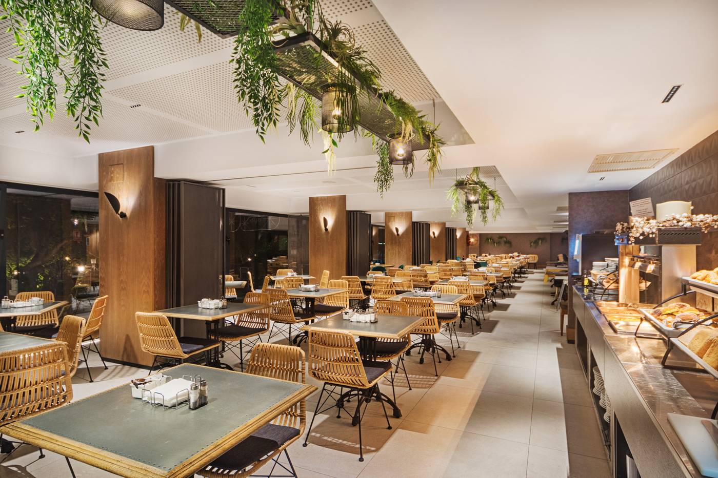 Obal-Urban-Hotel-Marbella-Restaurant-47