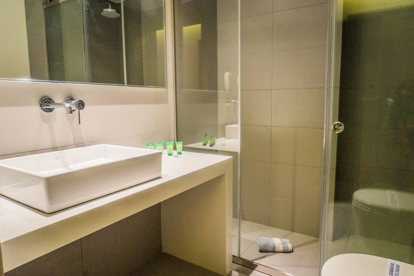 Castello-City-Room-35