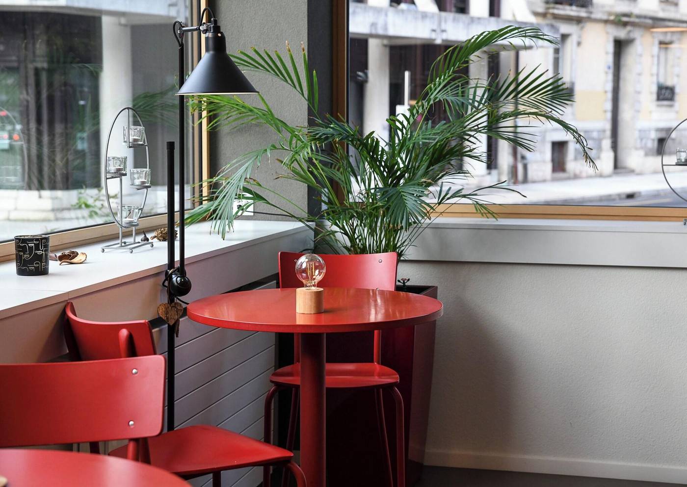 Home-Swiss-Hotel-Restaurant-5