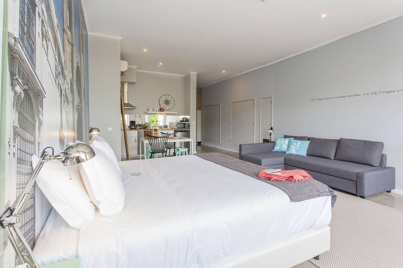 Emporium-Lisbon-Suites-Room-28