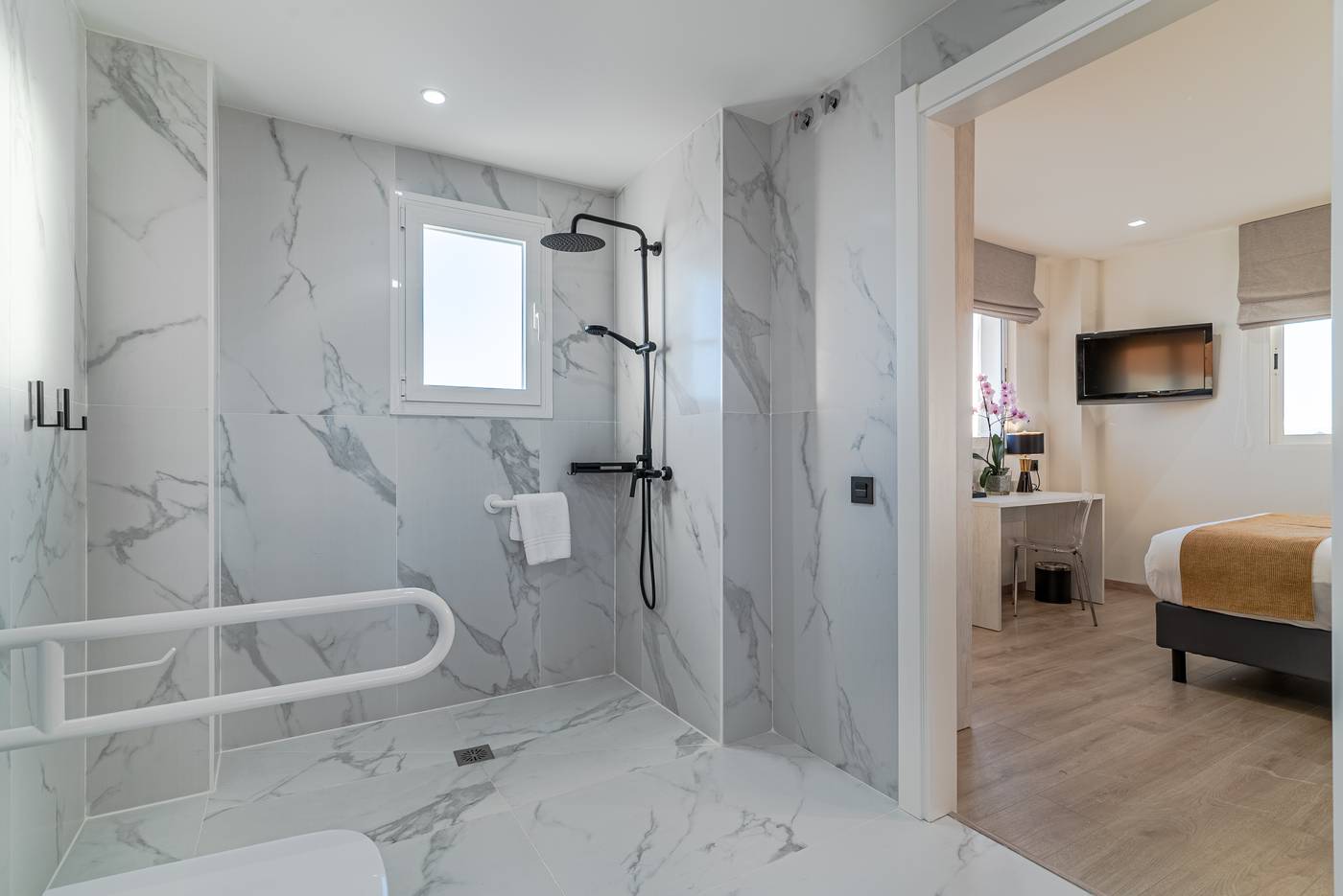 Ramada-Resort-by-Wyndham-Puerto-de-Mazarron-Room-49