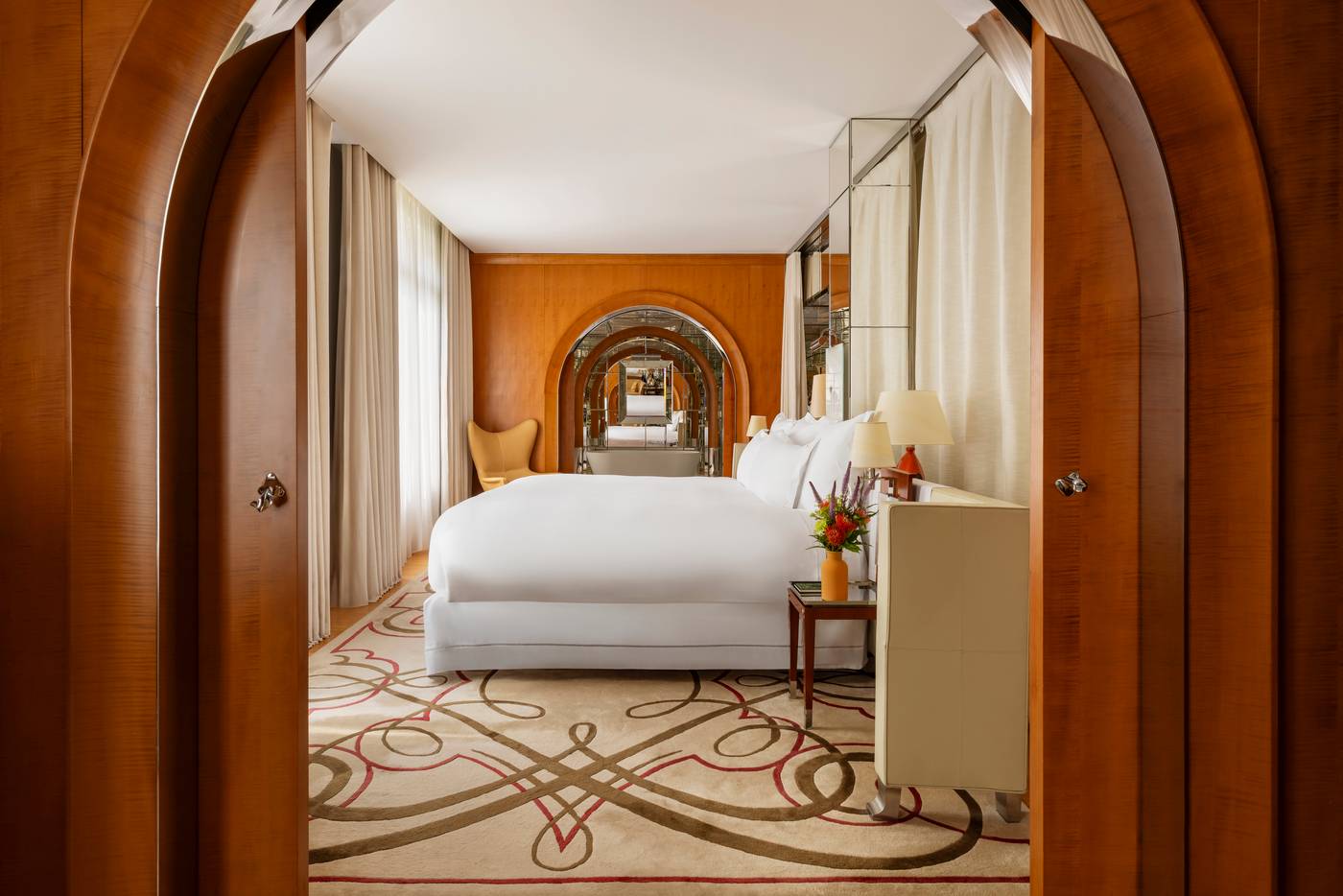 Le-Royal-Monceau---Raffles-Paris-Room-55