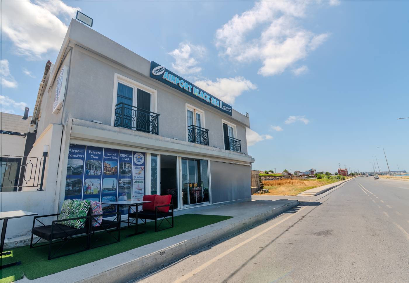 Airport-Black-Sea-Hotel---Restaurant-General-view-1