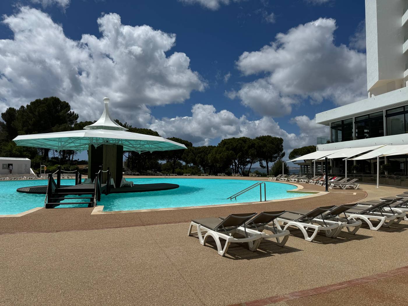 Pestana-Blue-Alvor-Beach-All-Inclusive-Hotel-Pool-5