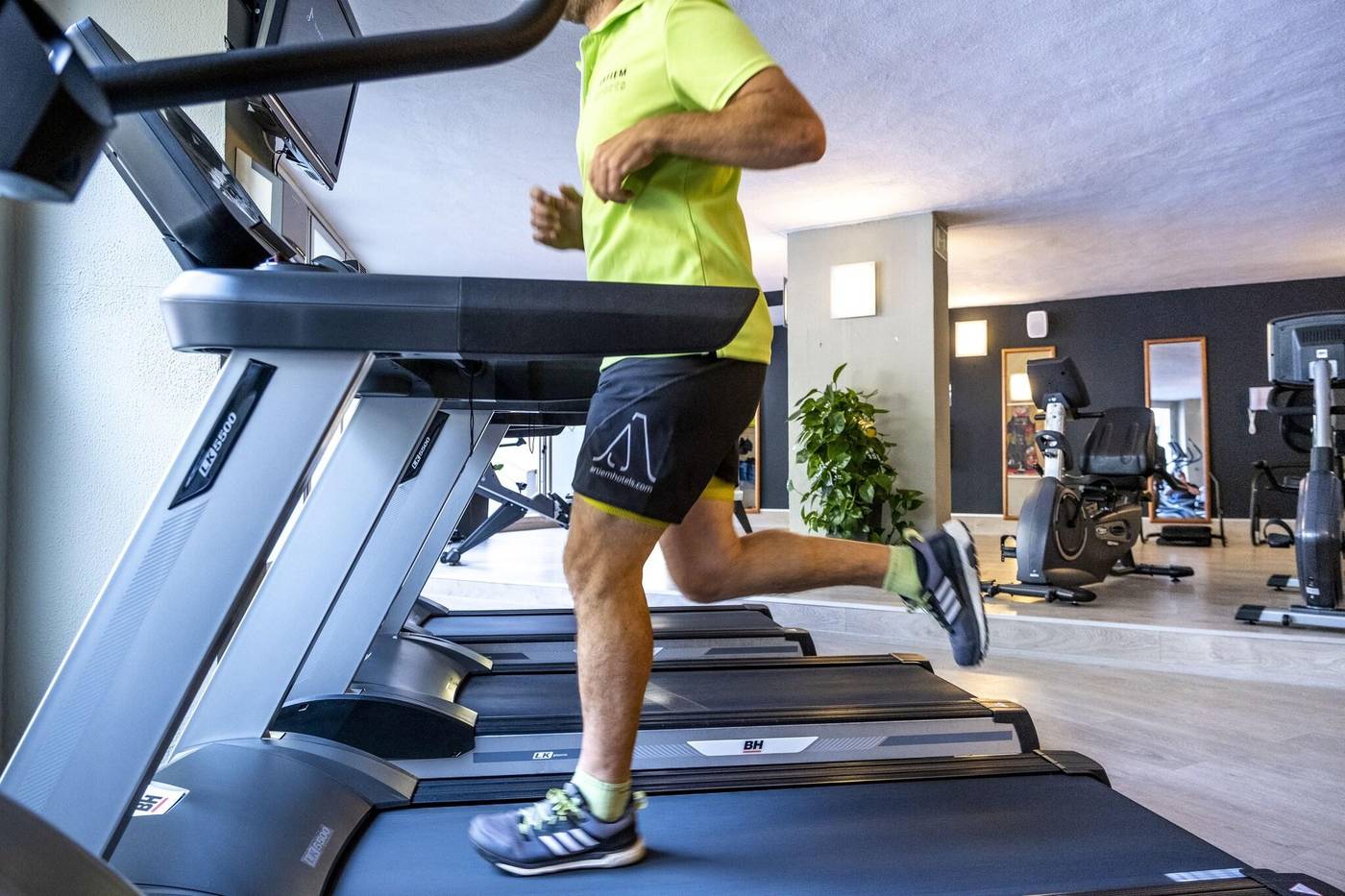 Audax-Spa---Wellness-Sports-and-Entertainment-75