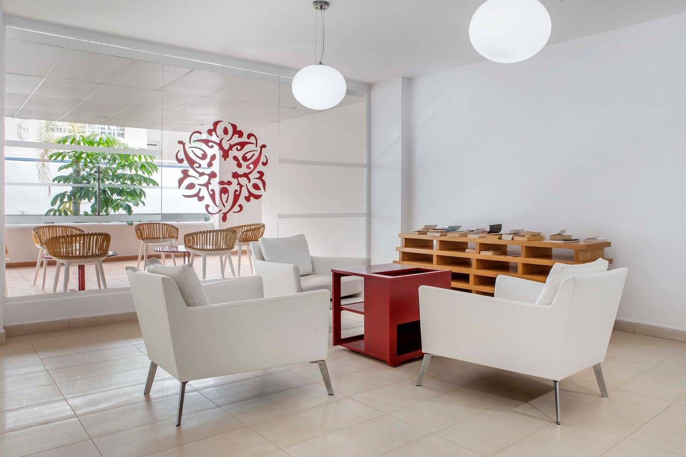 Santa-Barbara-Golf---Ocean-Club-Lobby-44