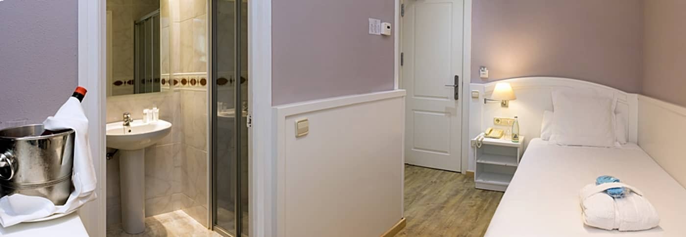 Balneari-Vichy-Catalan-Room-13