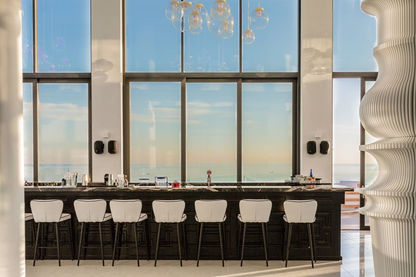 Abaton-Island-Resort-and-Spa-Bar-35