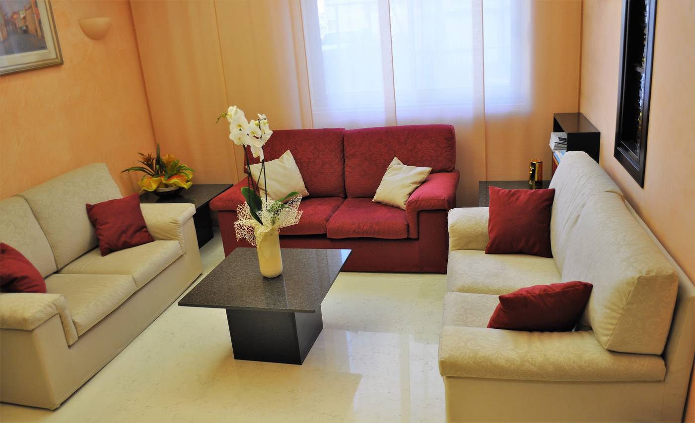 Garibaldi-Italy-Venezia-Lobby-6