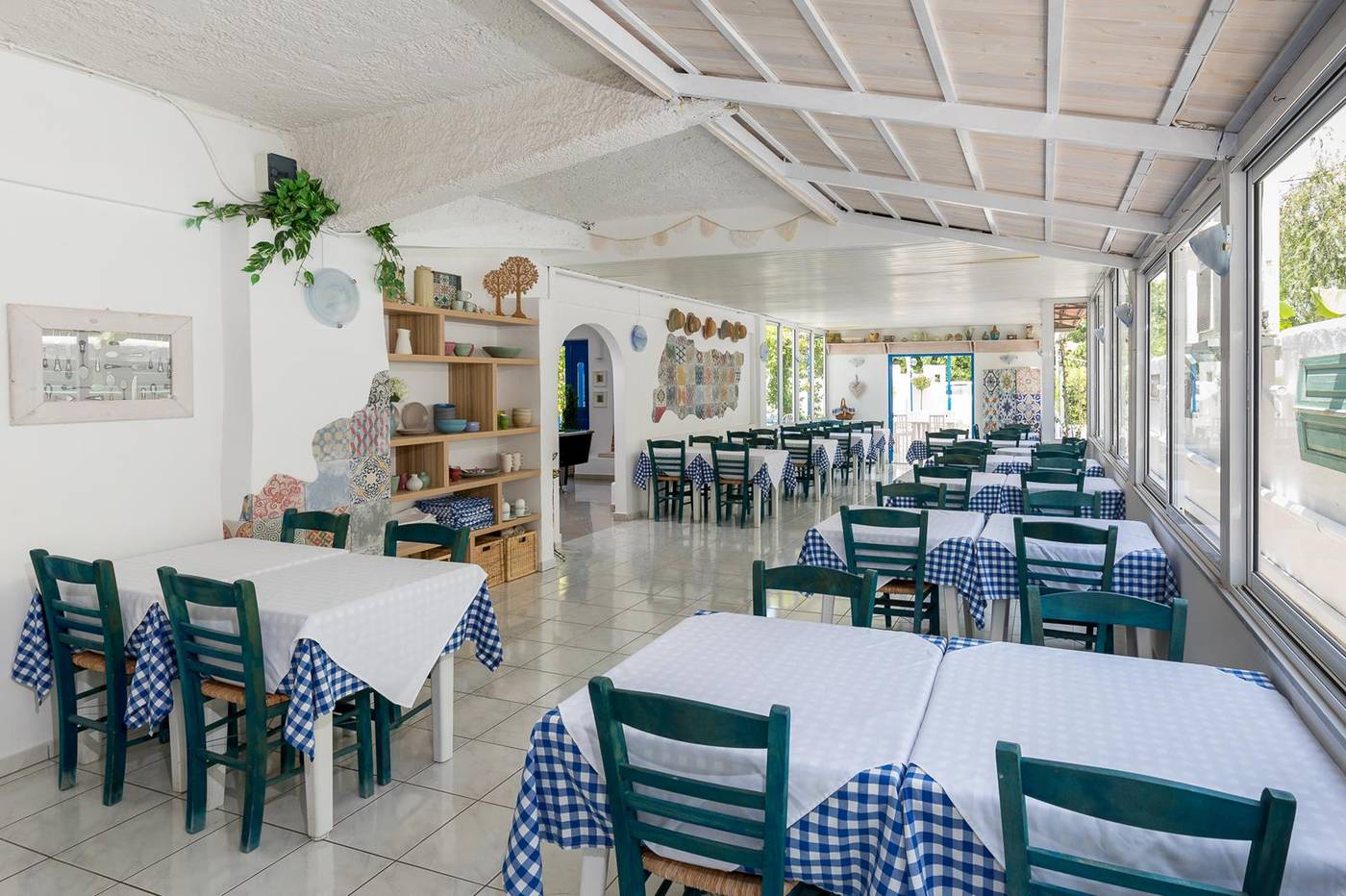 Nathalie-Hotel-Restaurant-29