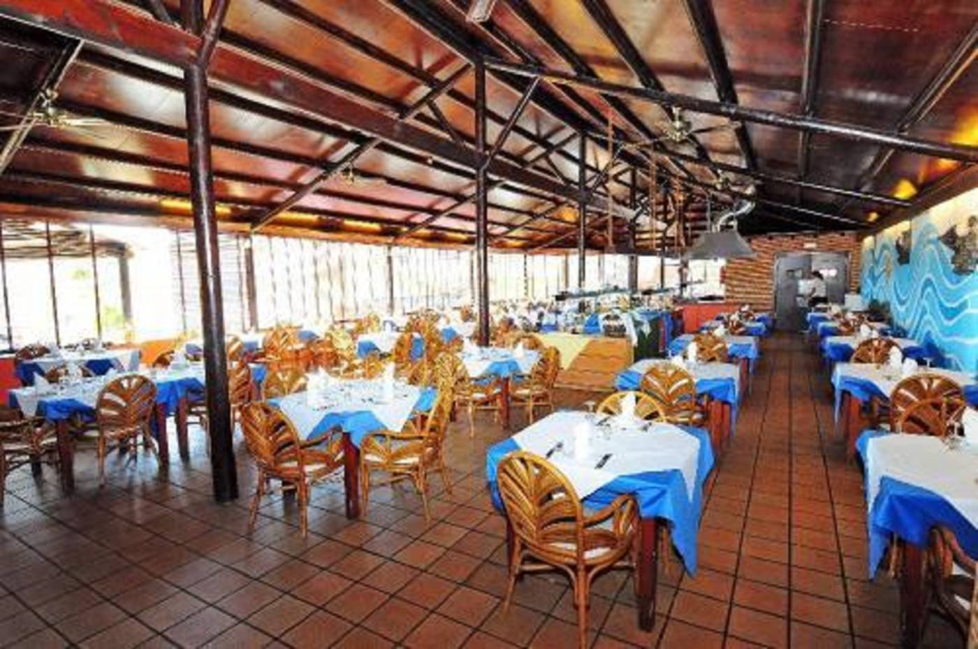 Arena-Suite-Restaurant-45