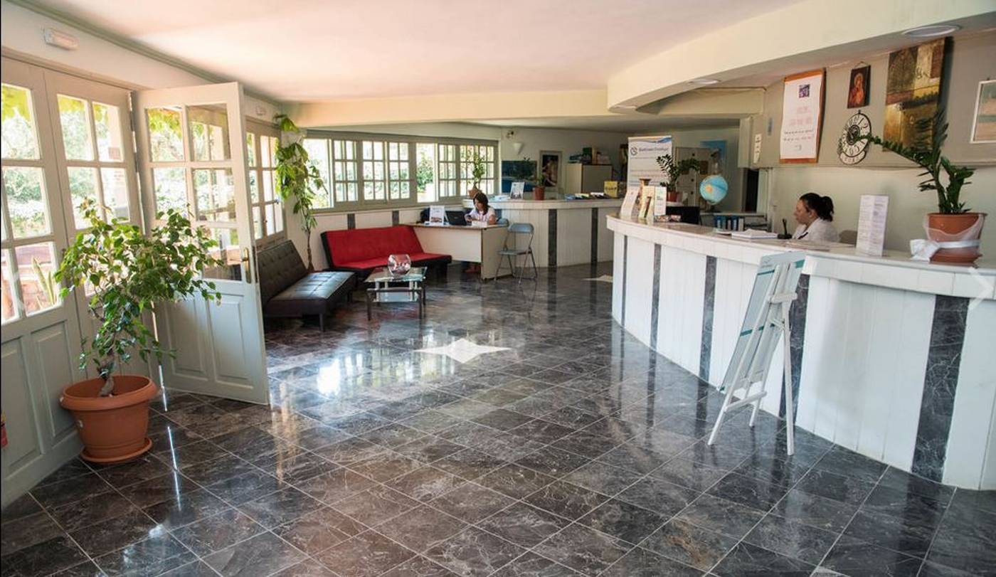 Resol-Lisa-Mari-Hotel-Lobby-16