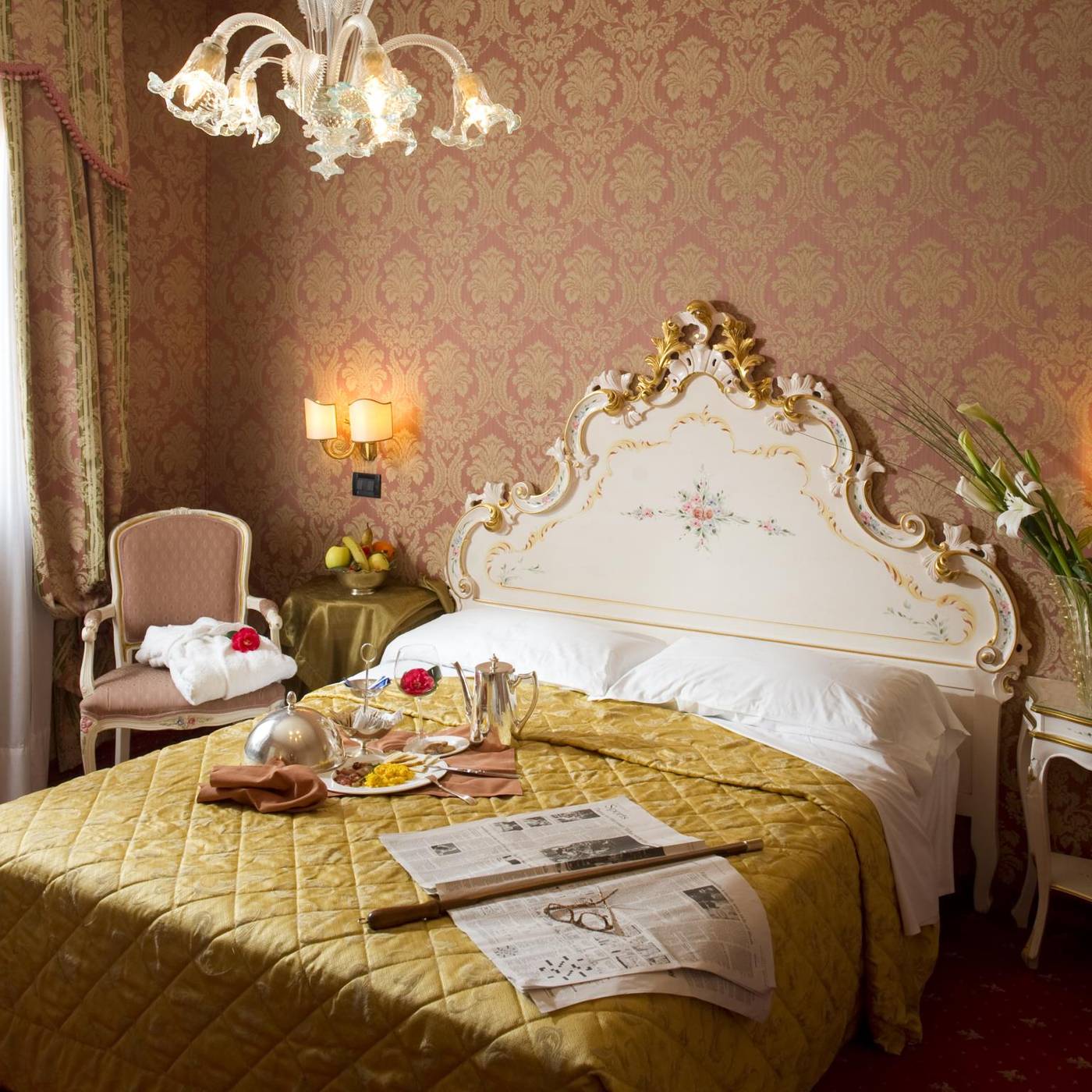 Carlton-on-the-Grand-Canal-General-view-22