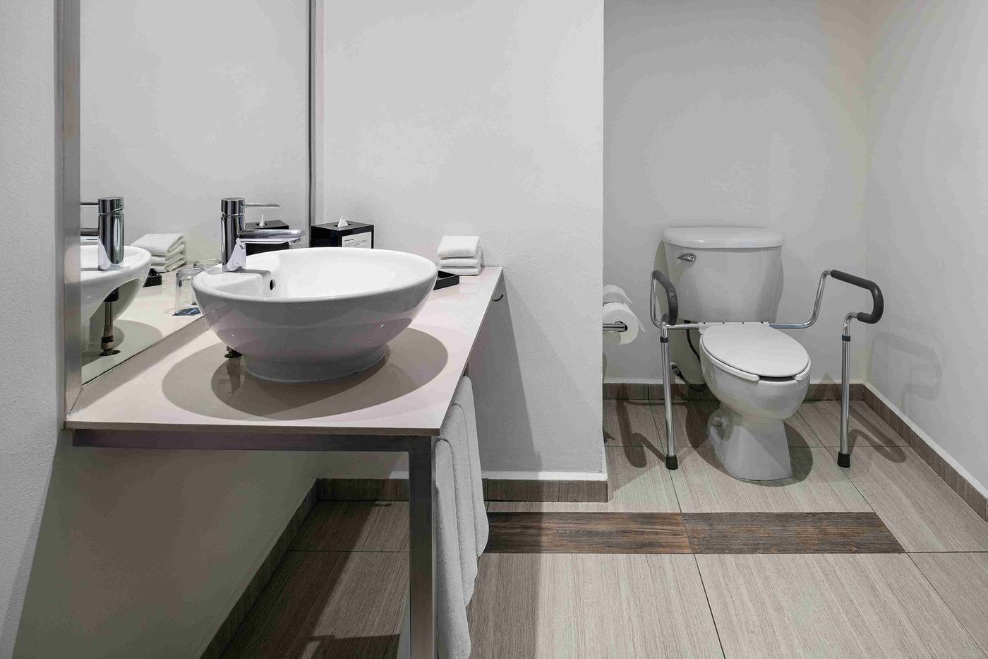 Aloft-Cancun-Room-27