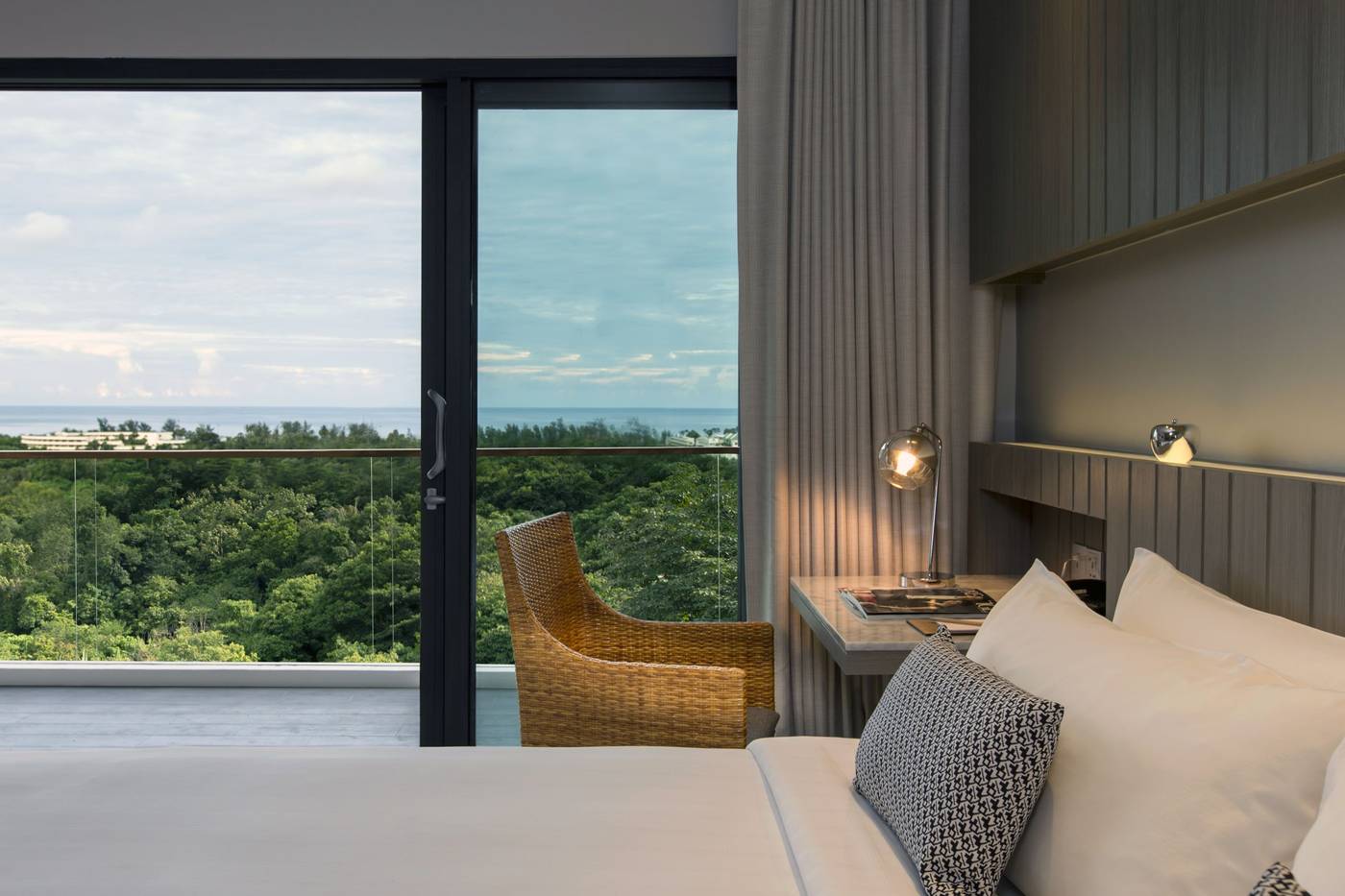 Hotel IKON Phuket-Thailand-Phuket-Room-5