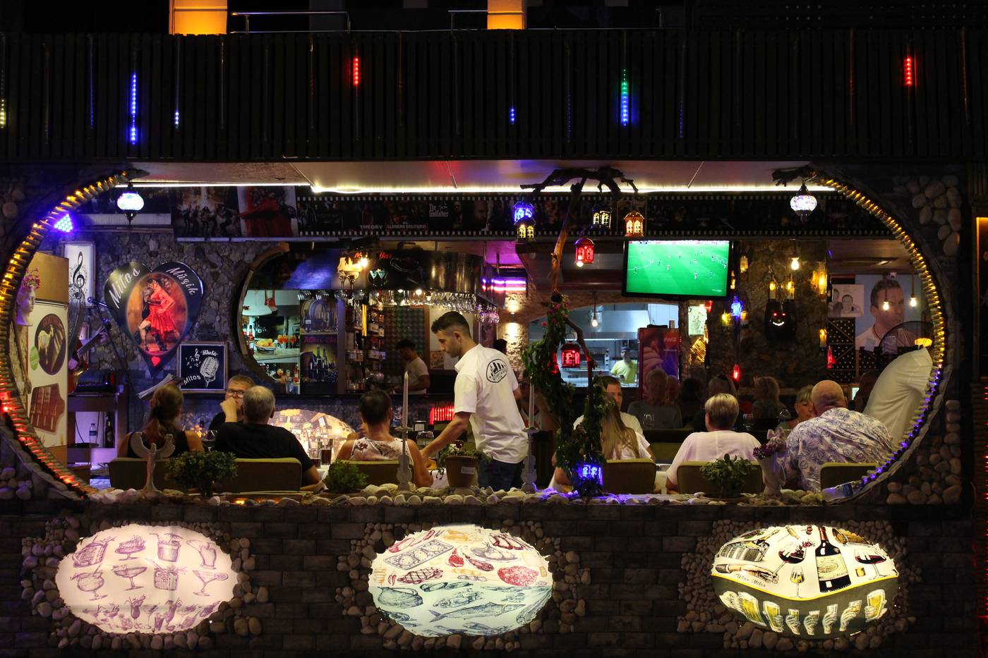 Mitos-Apartments-Restaurant-30