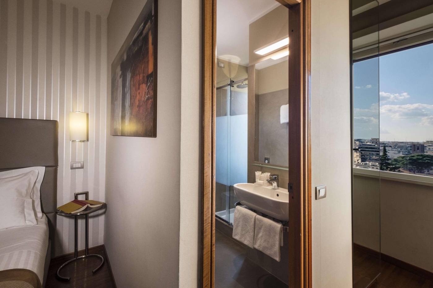 Best-Western-Hotel-Piccadilly-Room-8