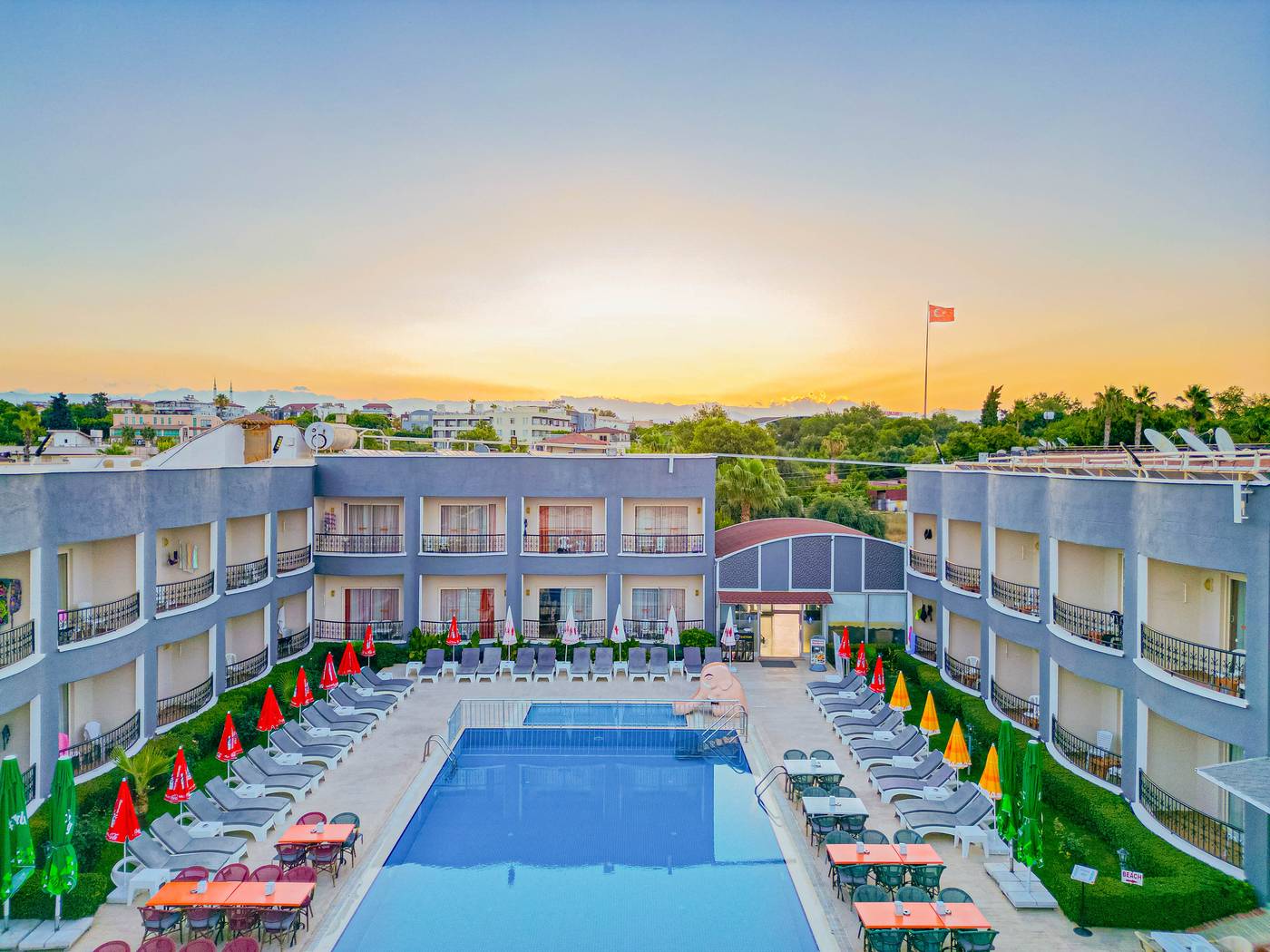 Hotel Sayanora