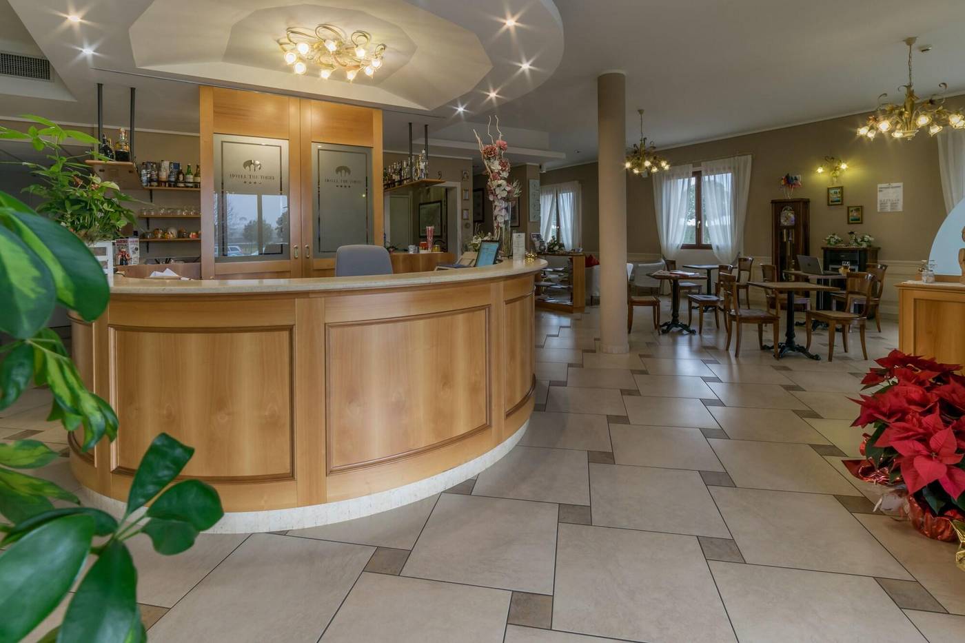 Hotel Tre Torri - Italy - Medolla - Lobby - 3