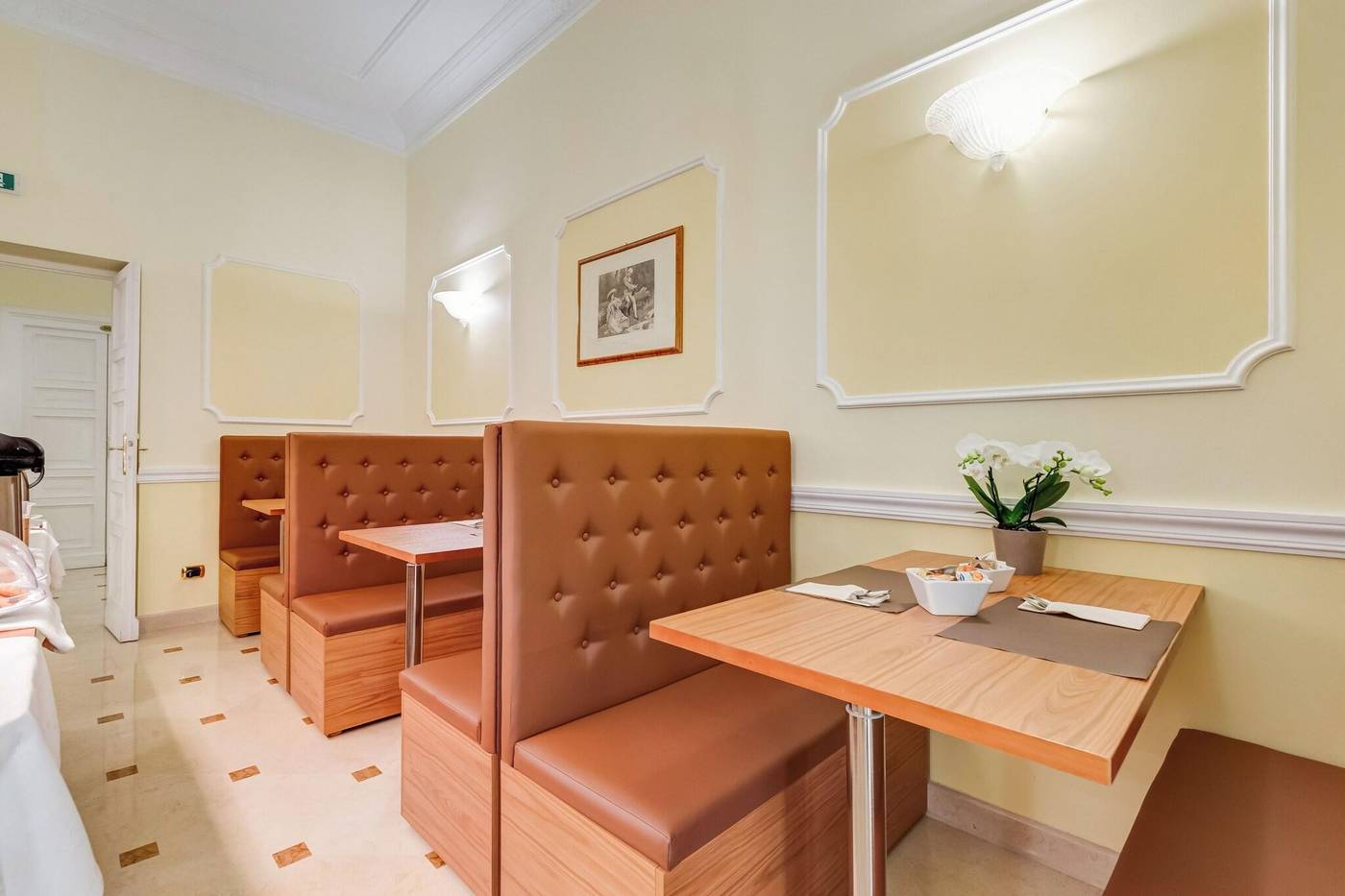 Residenza-Cellini-Restaurant-14