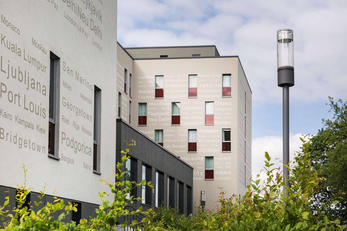 IntercityHotel-Berlin-Airport-Area-North-General-view-7