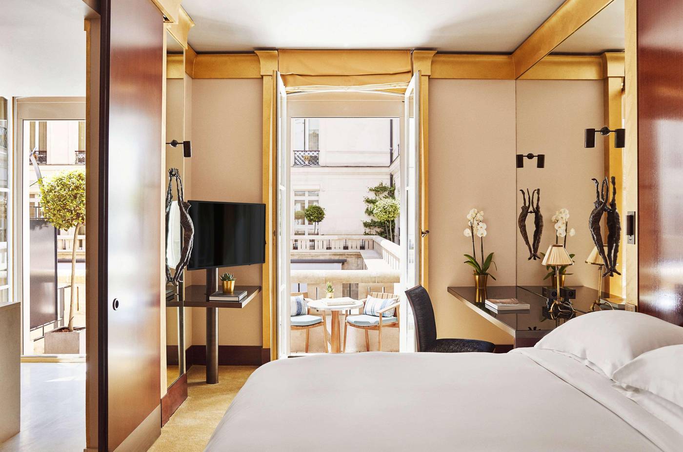 Park-Hyatt-Paris-Vendome-Room-49