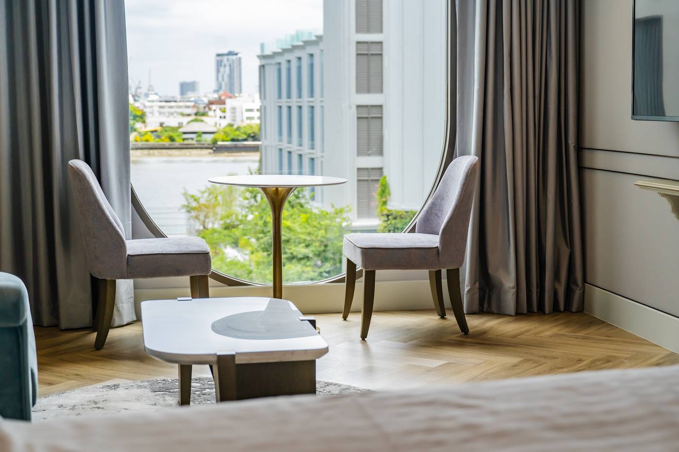 The-Salil-Hotel-Riverside-Bangkok-Room-49