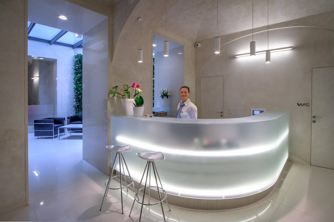 Bishops-House-Lobby-7