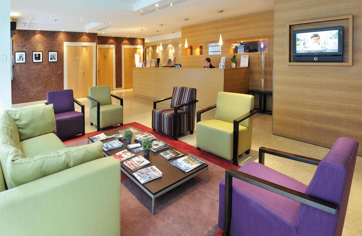 Residhome-Paris-Opera-Lobby-6