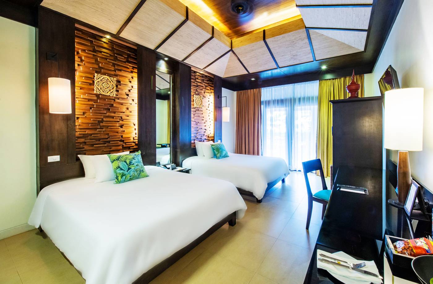 Impiana-Resort-Patong-Phuket-Room-26