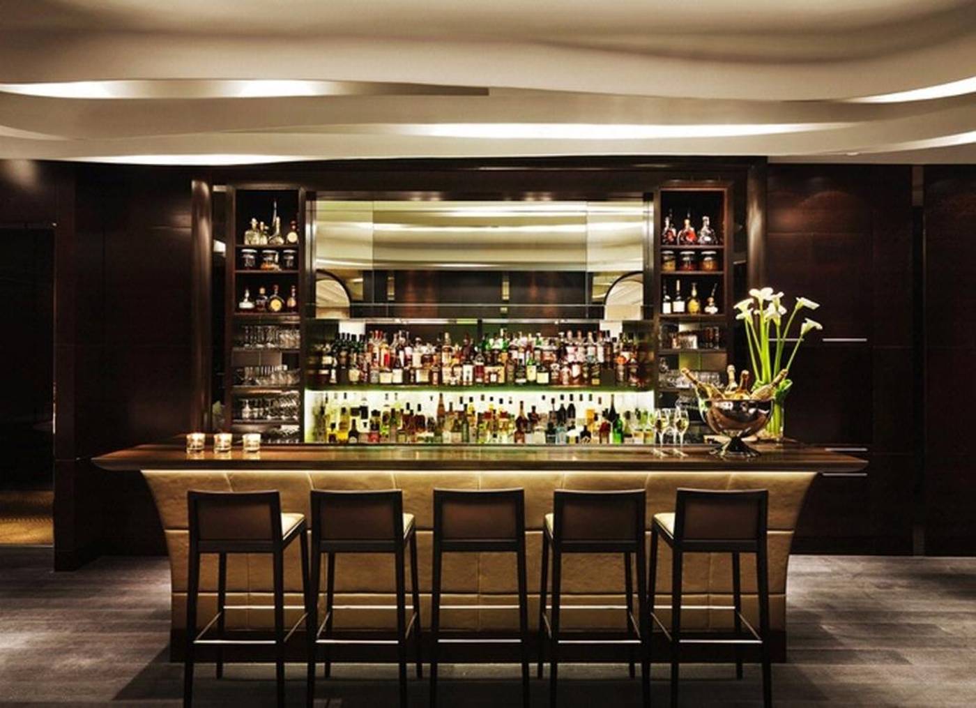 Rosewood-Hotel-Georgia-Bar-10