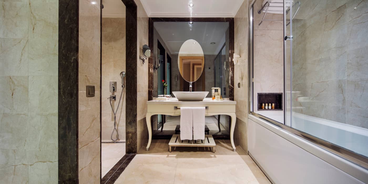 Bellis-Deluxe-Hotel-Room-38