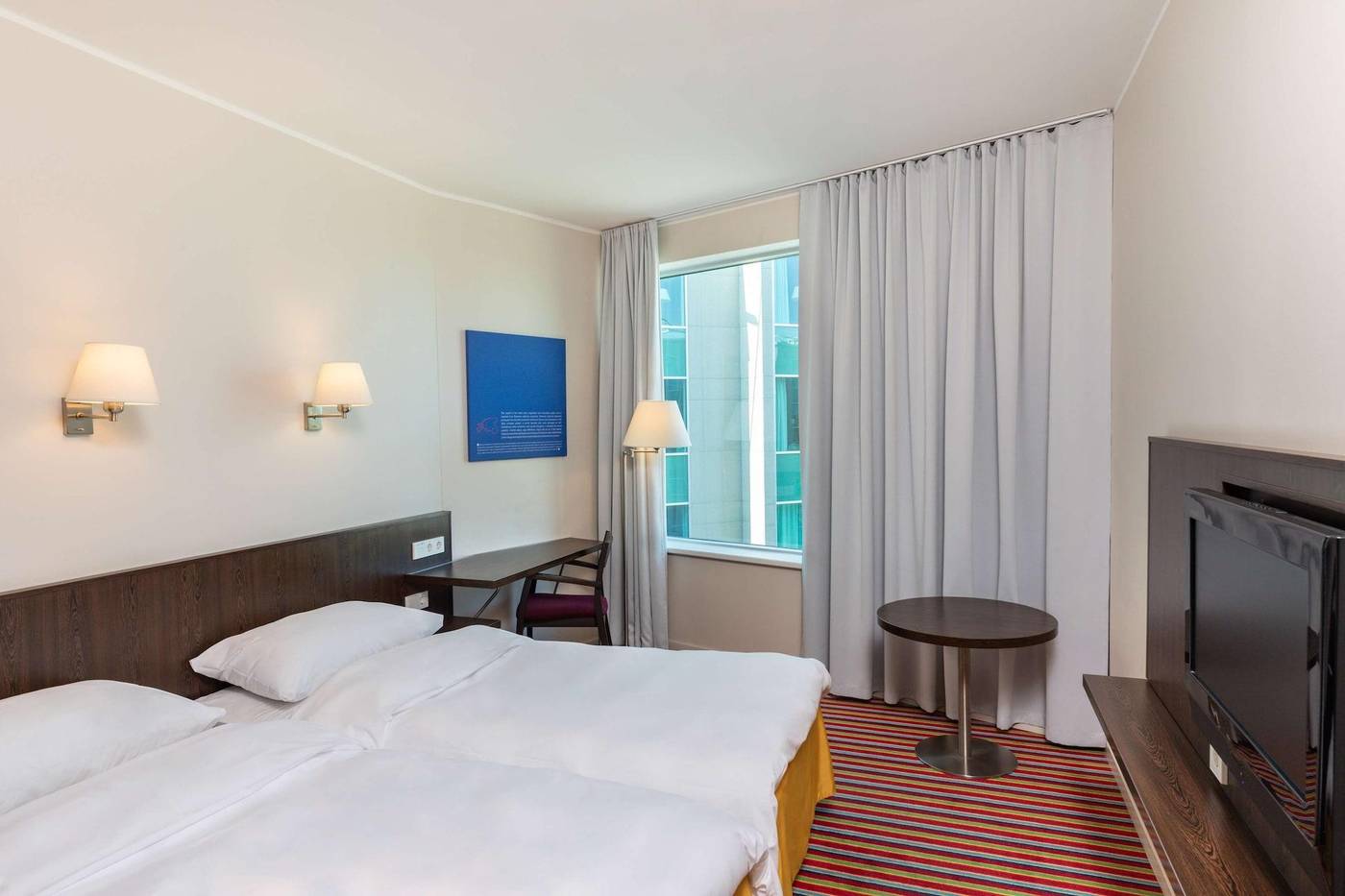 Park-Inn-by-Radisson-Meriton-Conference-Spa-Hotel-Room-34