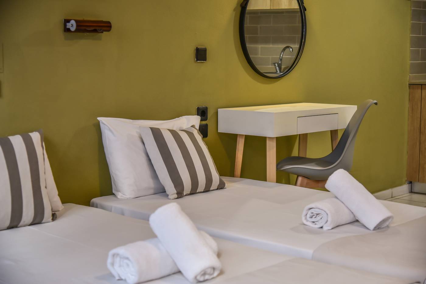 Iraklis-Apartments---Studios-Room-38