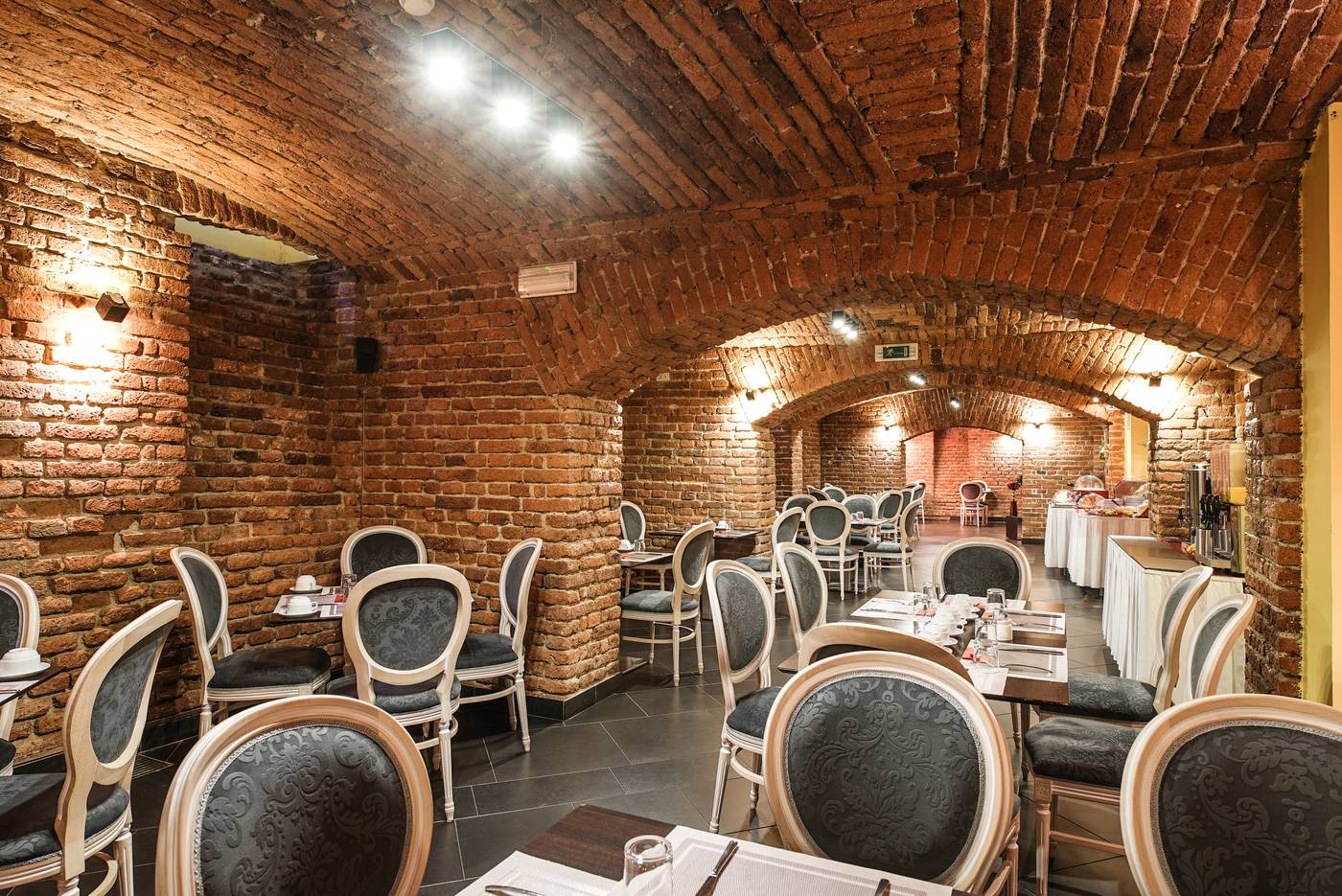 Assenzio-Prague-Restaurant-34