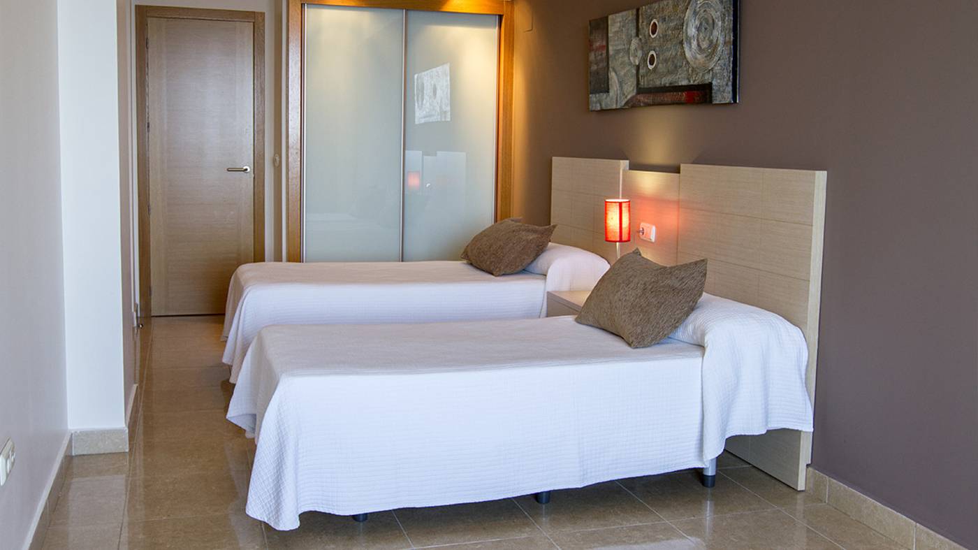 ESTIMAR-Calpe-Apartments-2---Two---Adults-Only--16---Room-11
