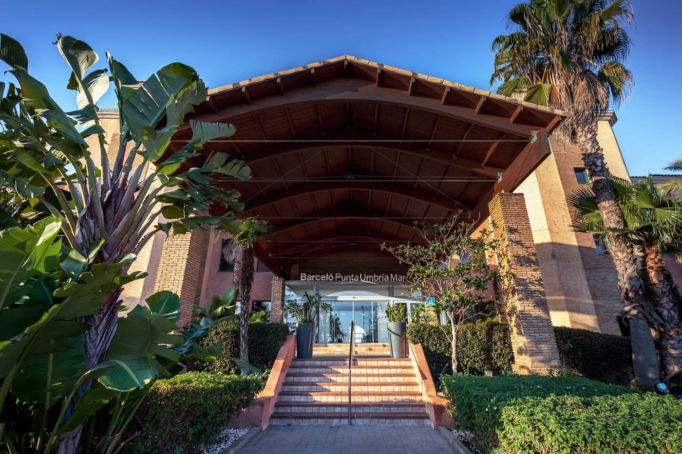 Barcelo-Punta-Umbr----a-Mar-General-view-13