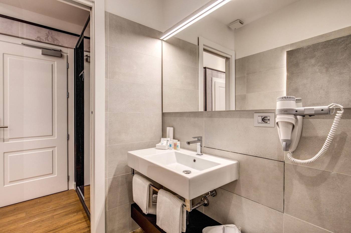 The-Liberty-Boutique-Hotel-Room-47