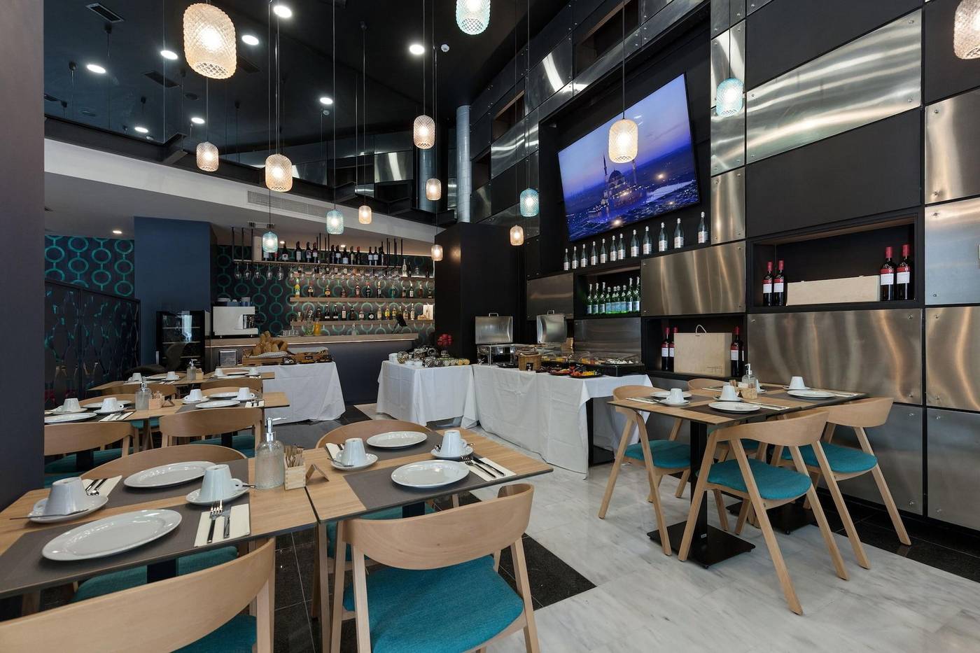 Trendy-By-Athens-Prime-Hotels-Restaurant-45
