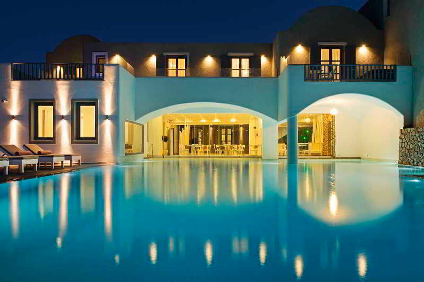 Acroterra-Rosa-Luxury-Suites-General-view-42