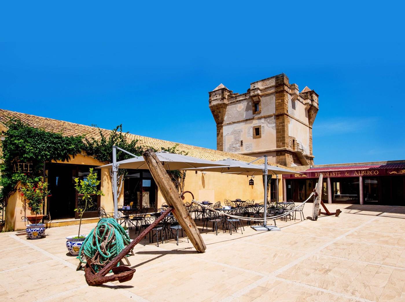 La-Tonnara-di-Bonagia-Lobby-17