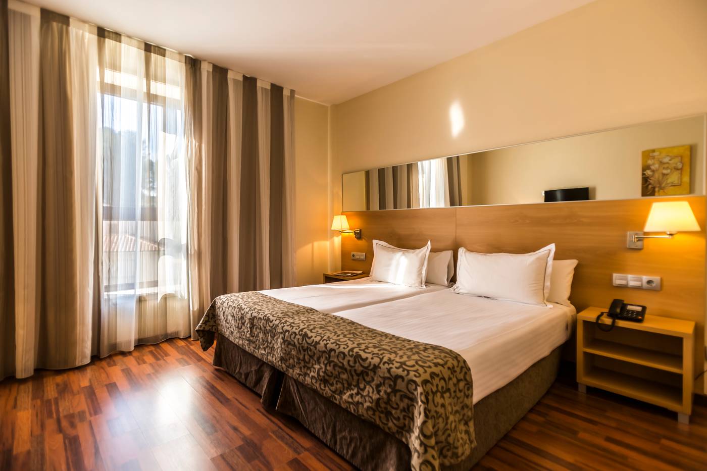 Desitges-Room-14