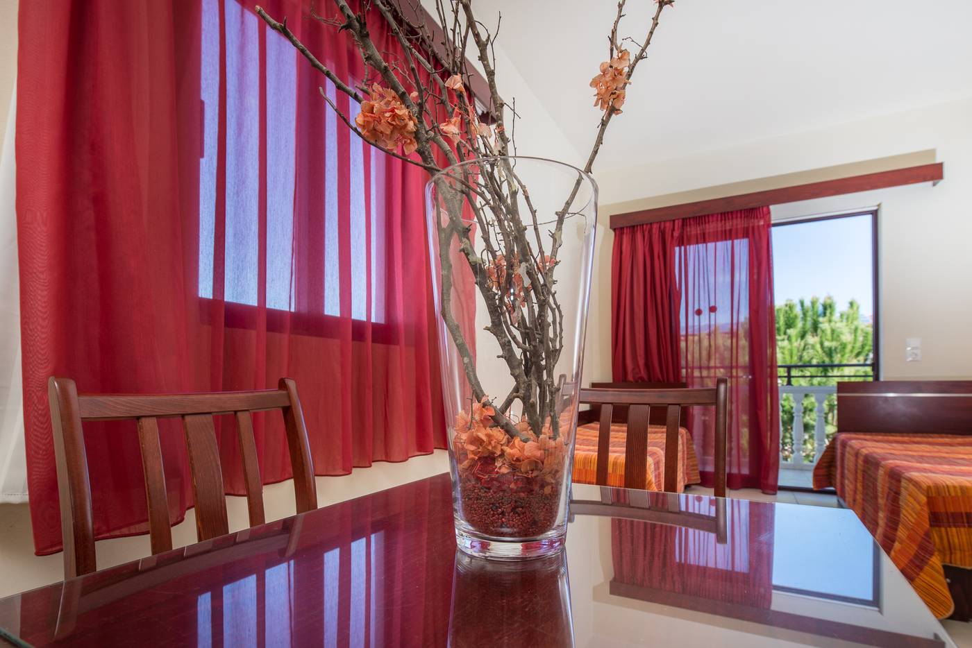 Canadian-Hotel-Room-37