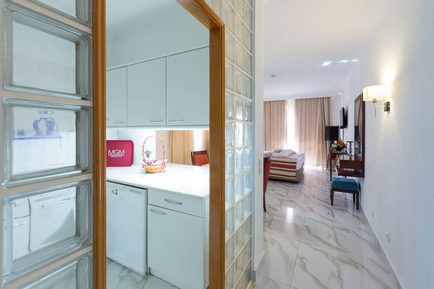 Grand-Muthu-Oura-View-Beach-Club-Room-32