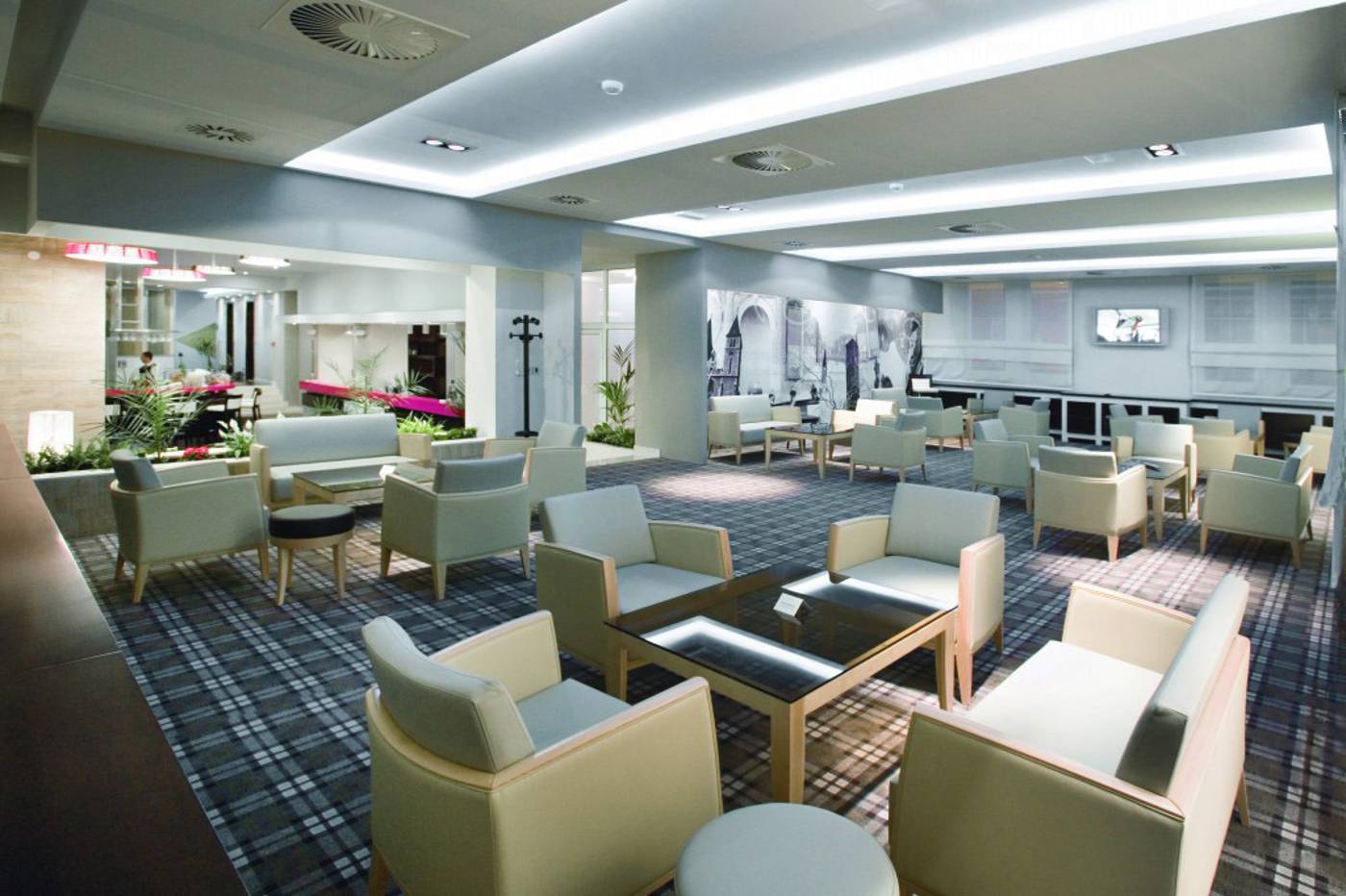 Exclusive-Bosnia & Herzegovina-SARAJEVO-Lobby-4