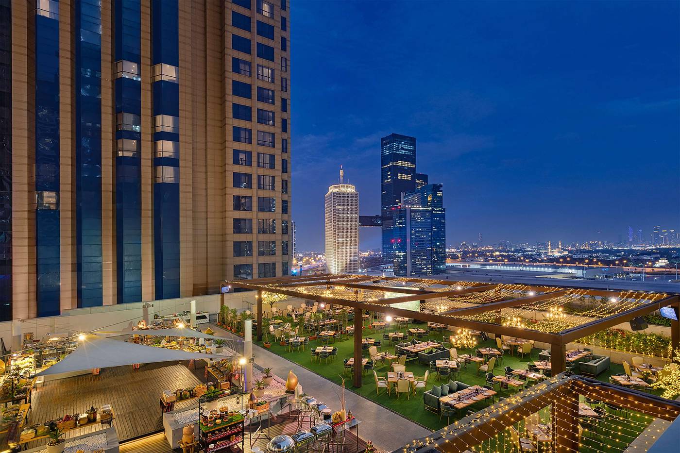 Conrad-Hotel-Dubai-General-view-7