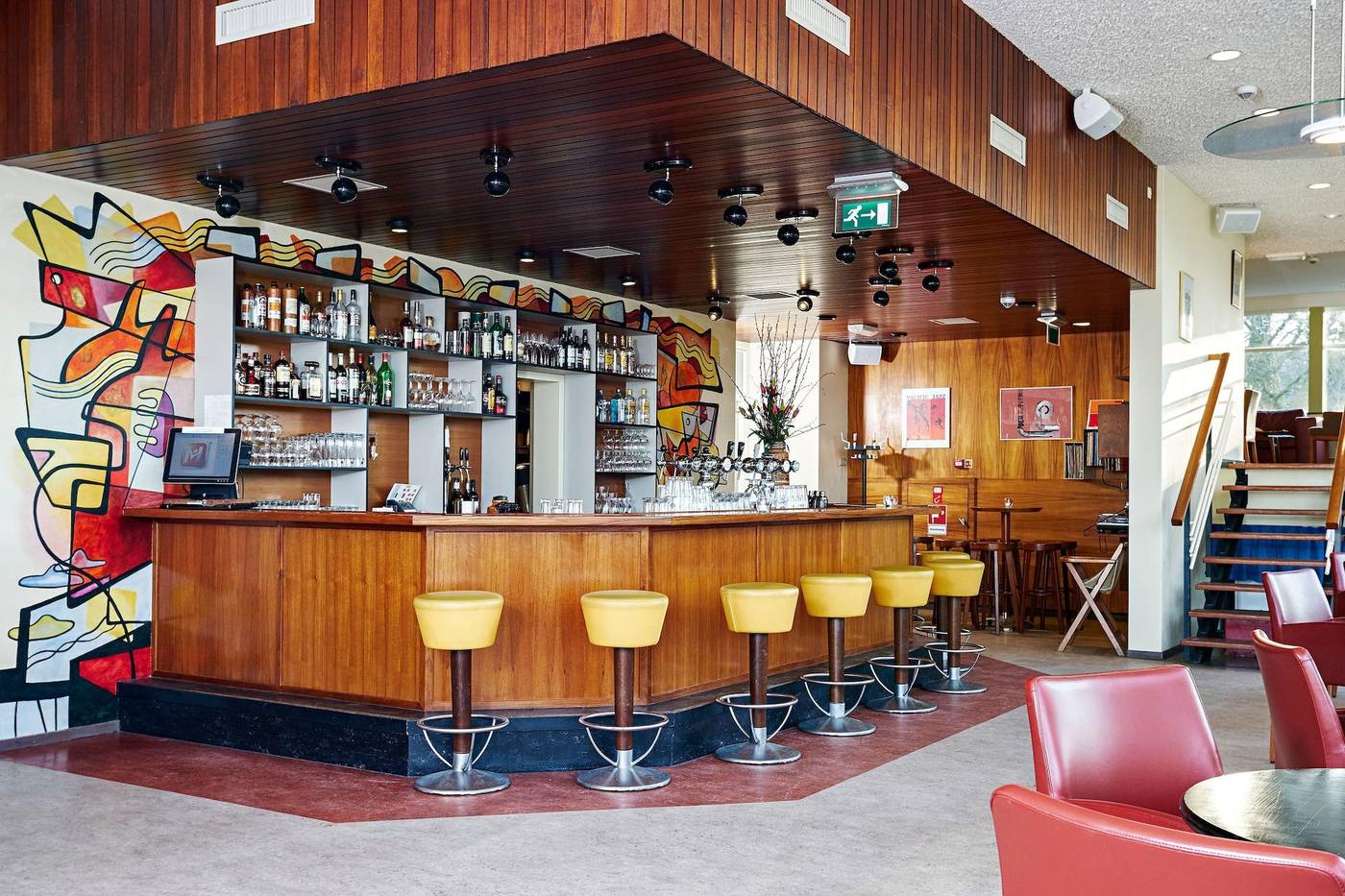 Pension Homeland-Netherlands-Amsterdam-Bar-4